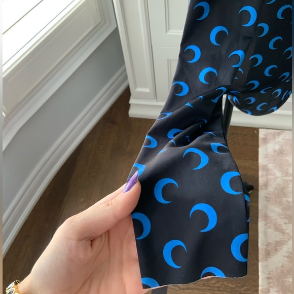 Moon Patterned Print Long Sleeve Cowl Neck Shirt Black Blue Women’s Size Medium - Picture 5 of 9